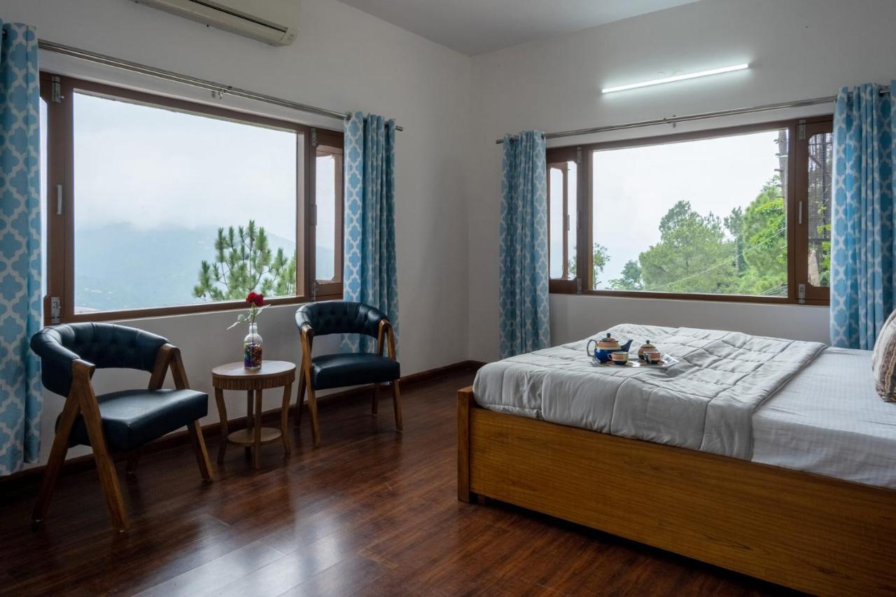 Villa Woodside Meadows By Veo - Part Of Stayvista Kasauli Zewnętrze zdjęcie